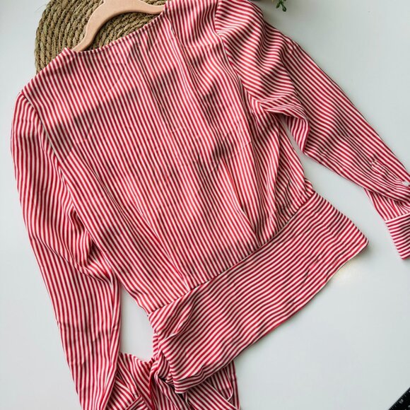 Chelsea 28 Striped Surplice Side Tie Blouse Size XS - Picture 6 of 8